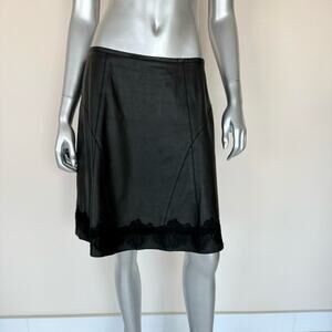 Elie Tahari women leather skirt size 8 US